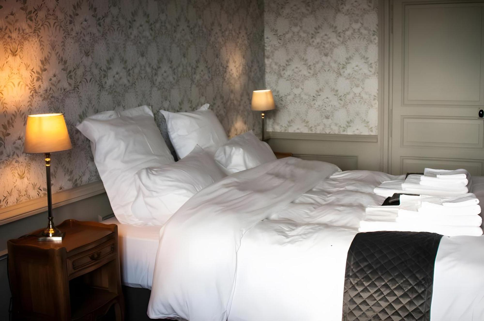 Domaine De La Briouse Bed & Breakfast Sanxay Ngoại thất bức ảnh