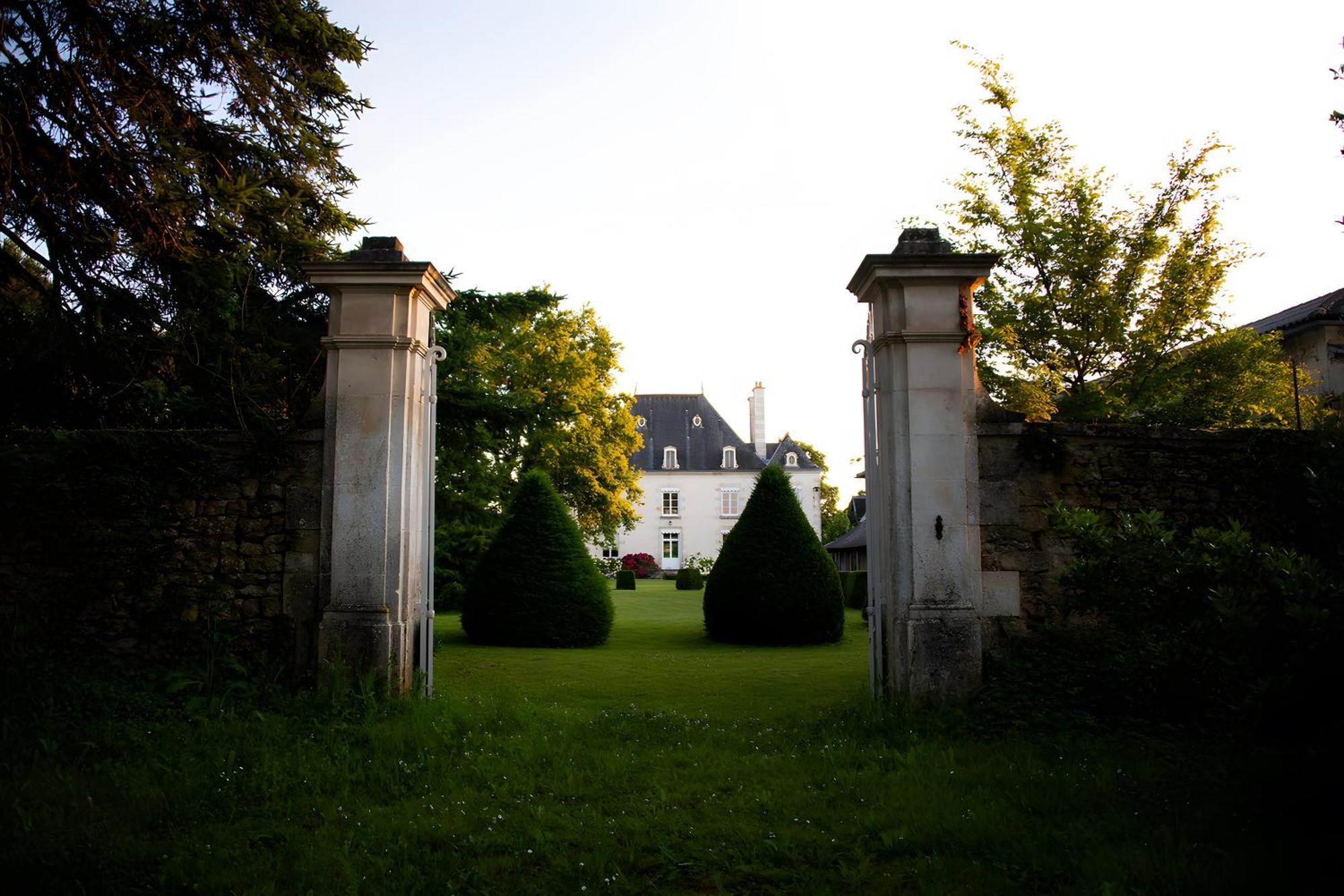 Domaine De La Briouse Bed & Breakfast Sanxay Ngoại thất bức ảnh